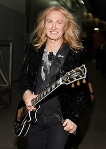 Александр Иванов