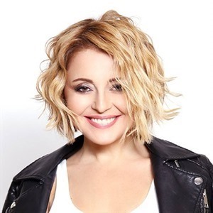 Анжелика Варум